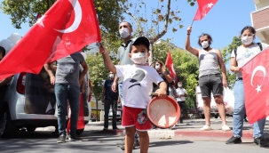 98 Yıllık Büyük Zafer, Kartal'da Coşku ve Gururla Kutlandı