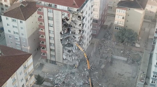 İstanbul'daki 790 bin bina risk altında