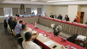 Kartal'daki Muhtarlar Toplandı 