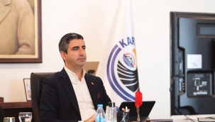 Yüksel, Uluslararası Kongrede Konuştu