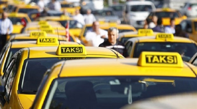 İstanbul'da Taksi Ve Minibüslere Zam