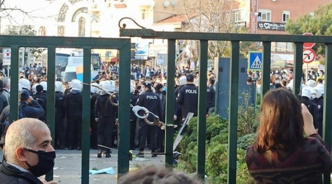 Bu İki İlçede Gösteriler Yasaklandı 