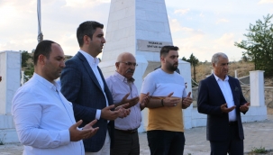 Başkan Yüksel'den Başbağlar Katliamı Şehitliğini Ziyaret