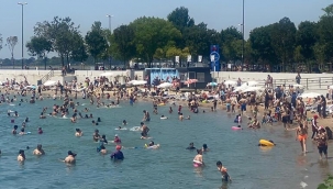 Caddebostan Doldu Taştı 