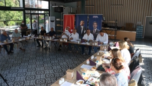 Kartal'da Sorunlar Muhtarlar Toplantısı'nda Masaya Yatırılıyor