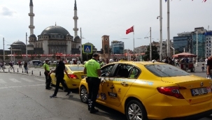 Taksim Meydanı'nda Taksilere denetim 