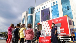 İstanbul İtfaiyesi'nden Kartallı Minik Öğrencilere Yangın Eğitimi