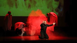 Usta Ozan "Mahzuni Şerif" Türküleri Kartal'da Yankılandı