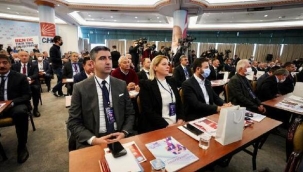 Başkan Yüksel: Kayseri'de öz eleştiri yapma fırsatı bulduk