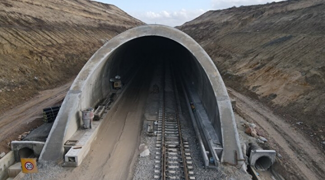 İstanbul-Edirne arası bir saat 35 dakikaya inecek