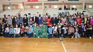 Maltepe'de Geleneksel Çocuk Oyunları ödülleri sahiplerini buldu