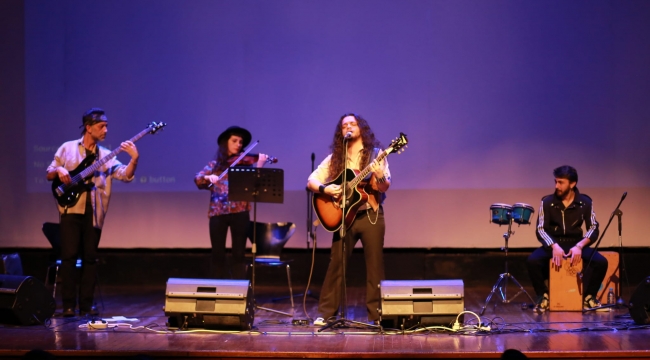 Barış Manço ve Cem Karaca Kartal'da 'Ustalara Saygı Konseri' ile Anıldı