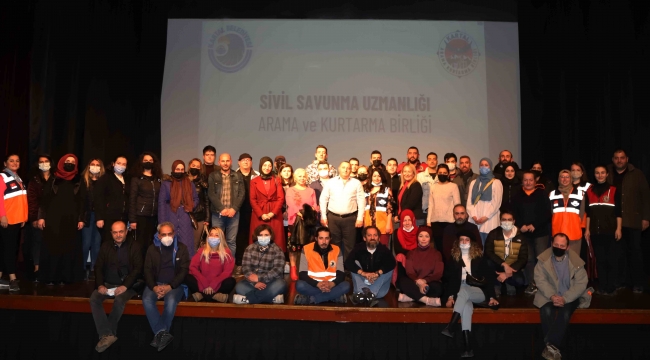Kartal Belediyesi Afet Gönüllüleri eğitimleri sona erdi