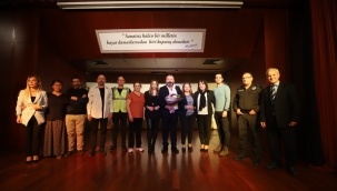 'Sevda'nın Mektupları' Adlı Tiyatro Oyunu Büyük Beğeni Topladı