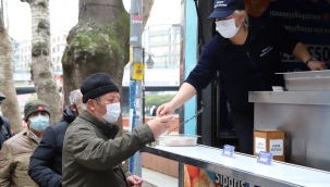 Kartal Belediyesi'nden Vatandaşlara Kandil Simidi ve Hayır Lokması İkramı
