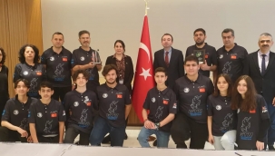 Kartallı Göktürkler Takımı ABD'den Ödülle Döndü