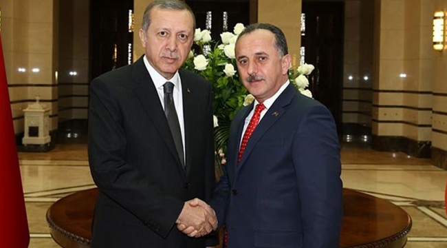 Ak Parti'de Gece Yarısı İstifası