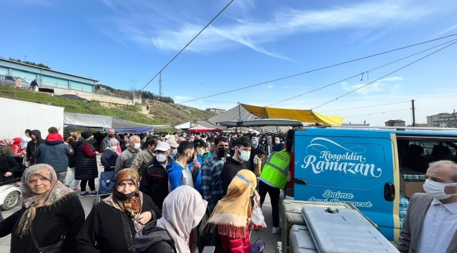 Ramazan'da 90 bin kişinin sofrasına sevgi ile dokunduk