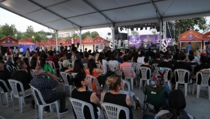 Uluslararası Üniversite Tiyatro Bölümleri Festivali'nde Ödüller Sahiplerini Buldu