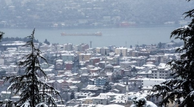 AKOM'dan İstanbul'a fırtına ve kar uyarısı
