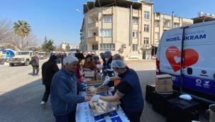 Kartal Belediyesi'nden Hatay'da Günlük 3 Öğün Yemek İkramı Hizmeti