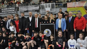 Kartal Belediyesi Dostluk Müsabakası'na Ev Sahipliği Yaptı