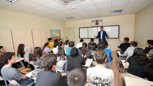 Üniversite Adaylarına Başkan Gökhan Yüksel'den Moral Ziyareti