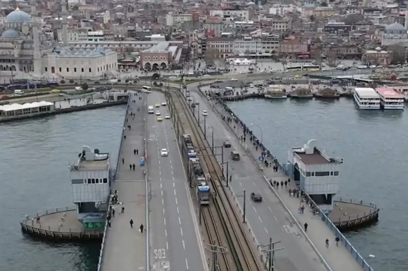 Galata Köprüsü 40 gün süreyle trafiğe kapatılıyor