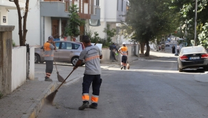 Kartal Belediyesi'nin Yoğun Temizlik Mesaisi Devam Ediyor