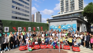 Kartal Belediyesi Kreş Öğrencileri Dünya Çocuk Günü'nü Kutladı