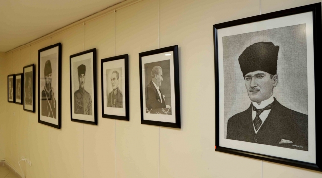 'Ata Biyografi' Resim Sergisi Kartal Belediyesi'nde Açıldı
