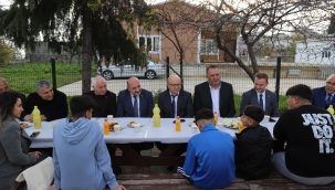 Kartal Belediyesi'nden Koruma Altındaki Çocuklara Doğum Günü Sürprizi