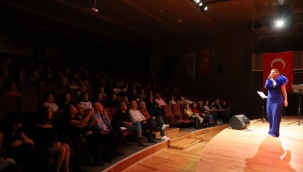 Kartal Belediyesi'nden Zeki Müren'e Ahde Vefa Gecesi