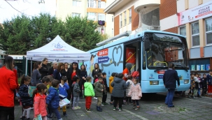 Kartallı Minikler 'Kütüphane Okuluma Geldi' Projesiyle Kitapların Büyülü Dünyasına Adım Attı