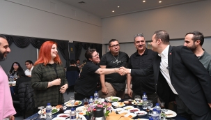 BAŞKAN AKIN GAZETECİLERLE BİR ARAYA GELDİ