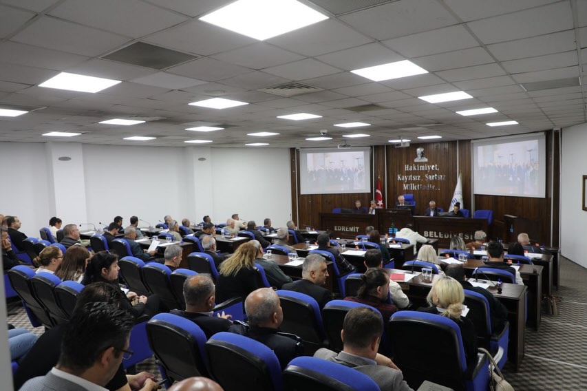 BAŞKAN ERTAŞ MUHTARLARLA BULUŞTU