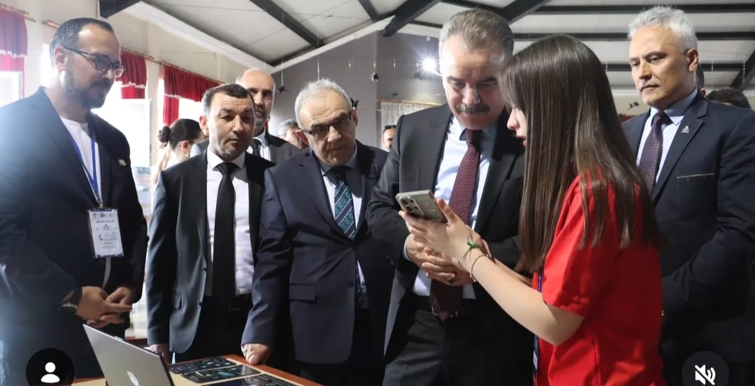 EDREMİT BİLSEM'DE BİLİM RÜZGARI