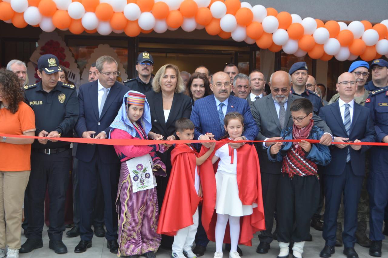 FEN LİSESİ ÖZLEMİ ZEYNEP PERKİT İLE SONA ERDİ