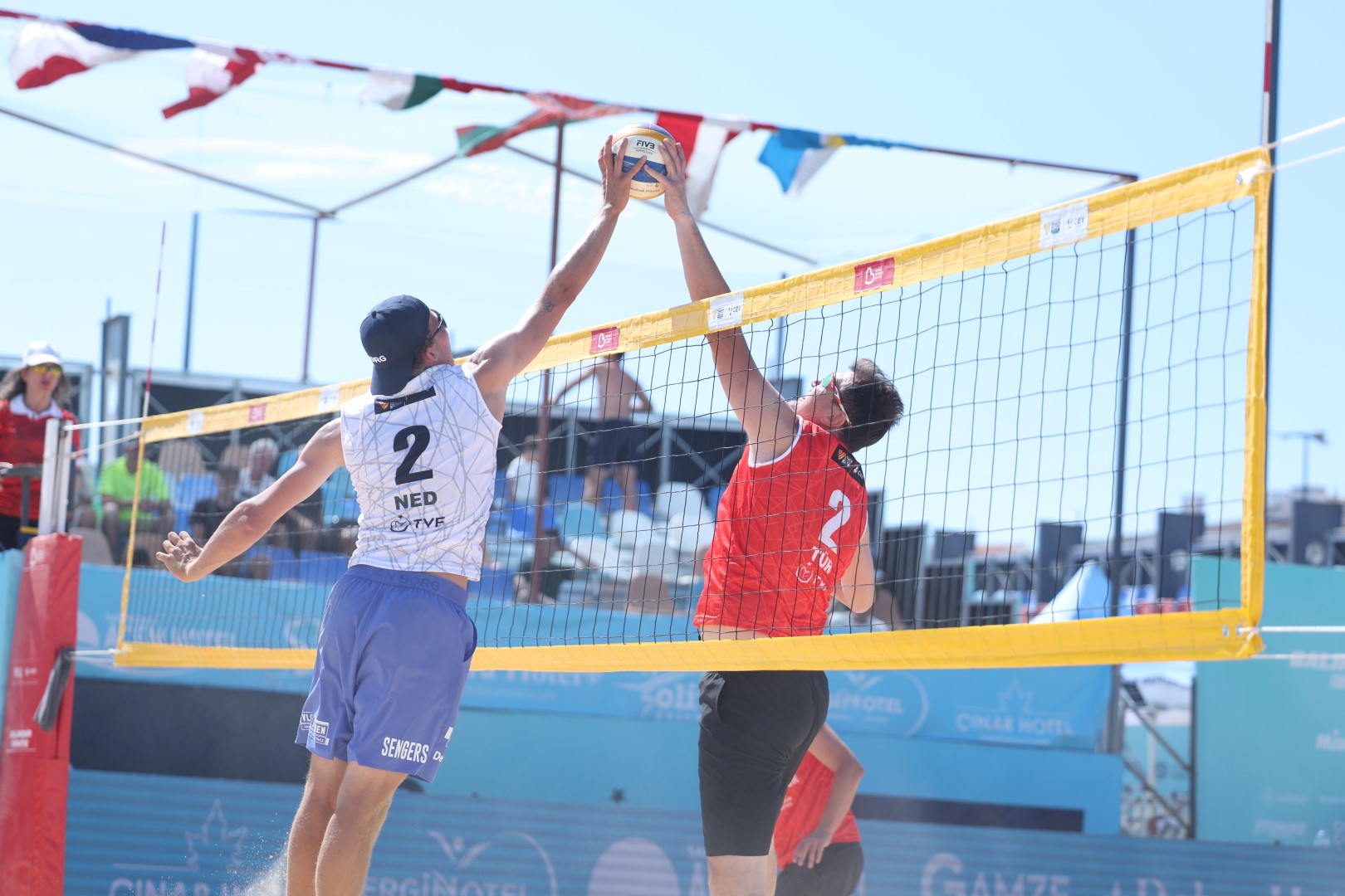 PLAJ VOLEYBOLU DÜNYA TURU BALIKESİR ETABI SONA ERDİ