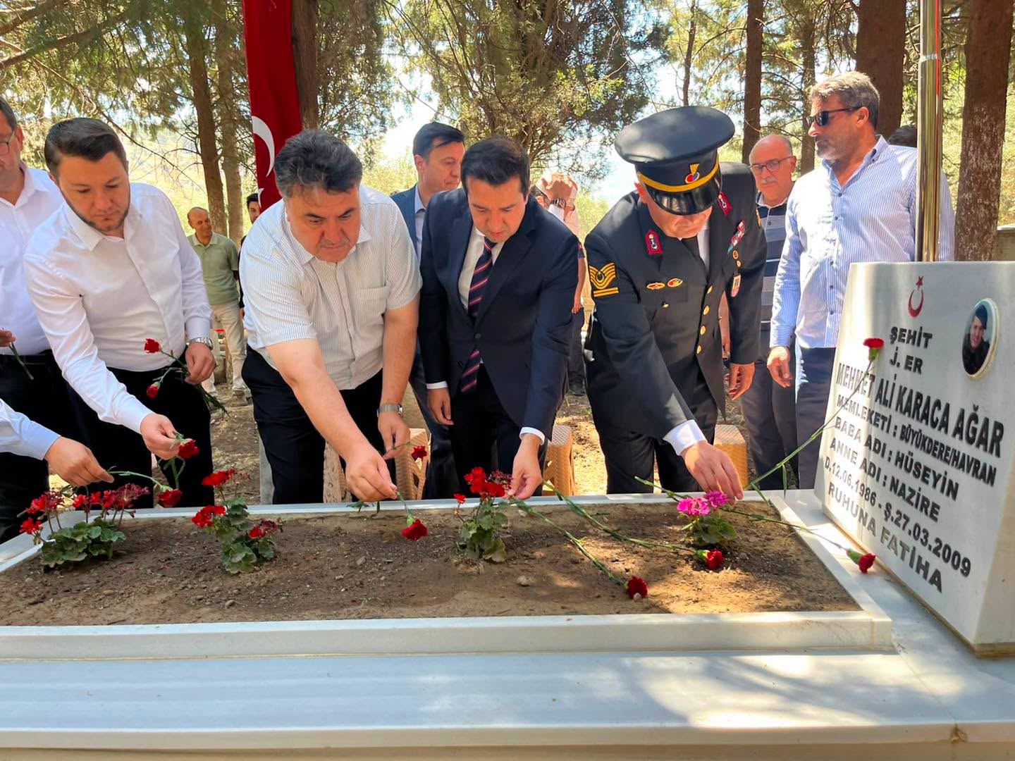 HAVRAN'DA 15 TEMMUZ ŞEHİTLERİ DUALARLA ANILDI
