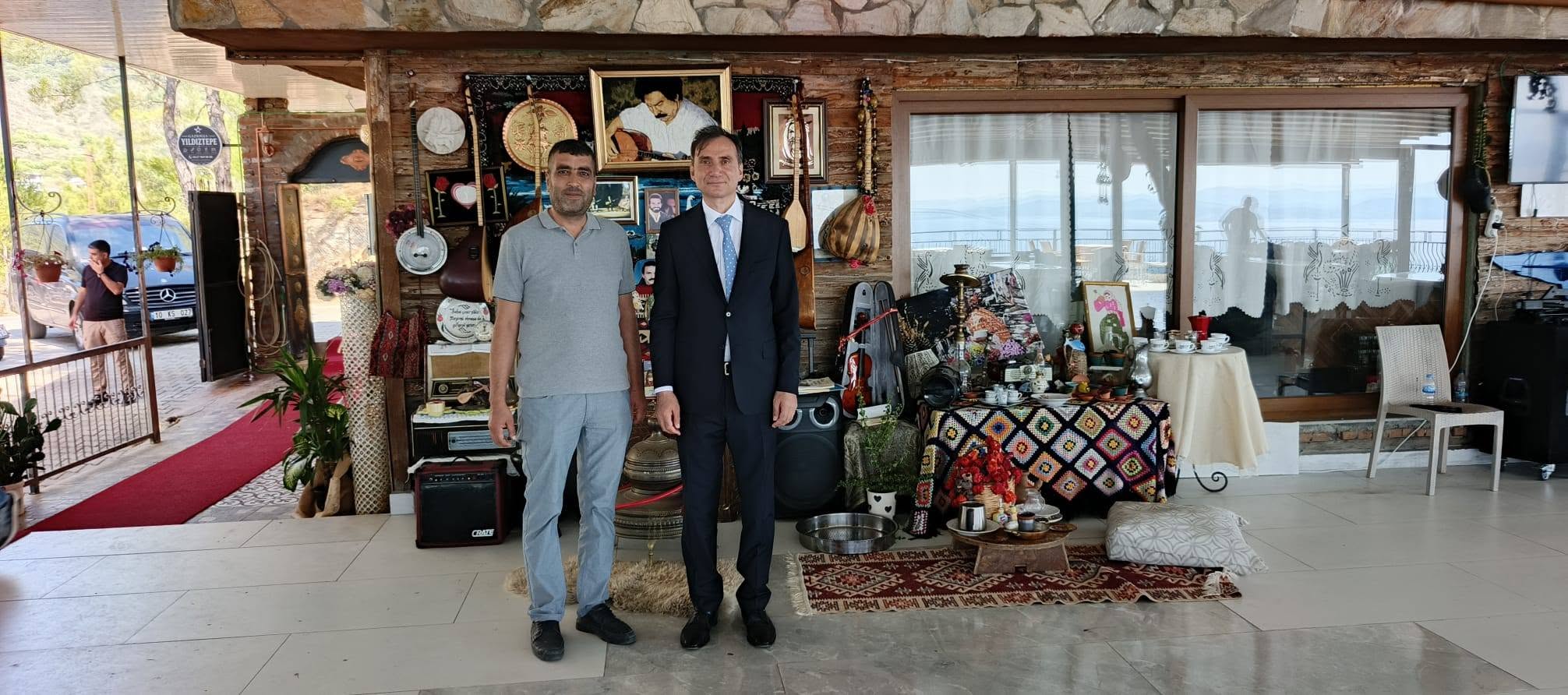 EDREMİT KAYMAKAMI ZAFER ENGİN TAHTAKUŞLAR'DA İNCELEMELERDE BULUNDU