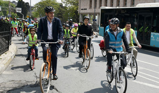 Akpolat'tan Bisikletli "Sokak Kültürü" Mesajı