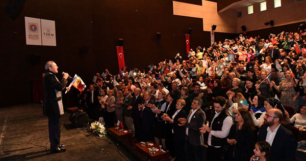 Gagavuzlar, 25. yılını Maltepe'de coşkuyla kutladı