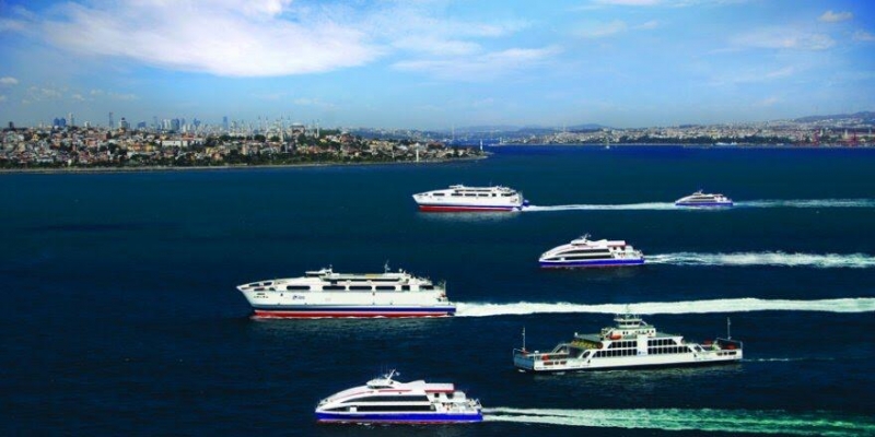 İstanbul'da deniz otobüsü ve feribot seferleri durduruldu