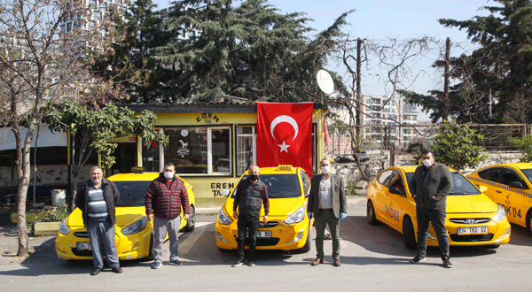 Kartal'da Taksi Duraklarına Hijyen Malzemesi