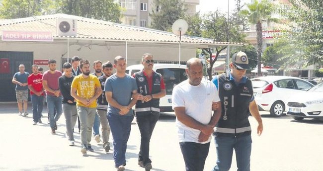 19 mahrem asker yakalandı