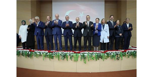 Ak Parti İstanbul Milletvekilleri Mazbatalarını Aldı