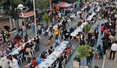 Ataşehirliler Sokak İftarlarında Buluştu