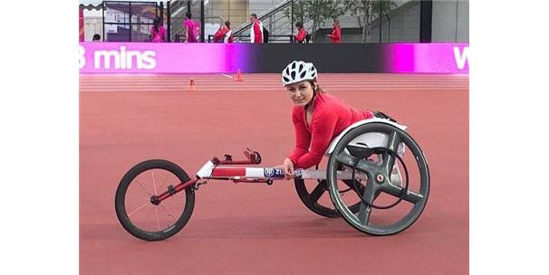 Bağcılarlı Sporcular Ülkemize Çifte Bayram Yaşattı