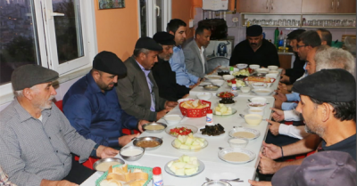 Başkan Gökhan Yüksel, Velibaba Cemevi'nde muharrem iftarına katıldı